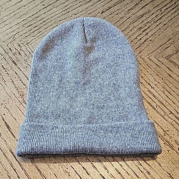 Gray unisex beanie NWOT - Picture 1 of 4